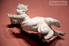 Скульптури Пінзеля в Луврі